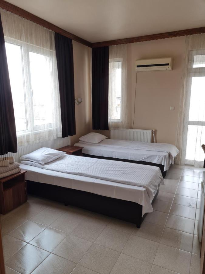 Family Hotel Zhelkovi - Olympia Kharmanli Exterior foto